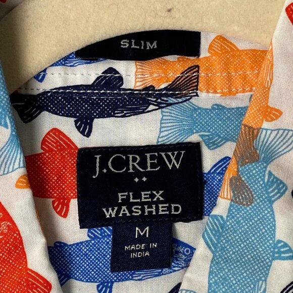 J.Crew Men Size Medium Fish All Over Graphic Print Style AU528 Button Shirt - Picture 6 of 13